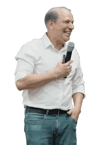 Alfredo Rocha em mais uma palestra